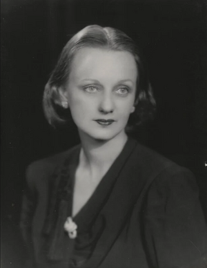 Ithell woman.png